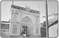 Varanasi Attractions-Arhai Kangra Mosque